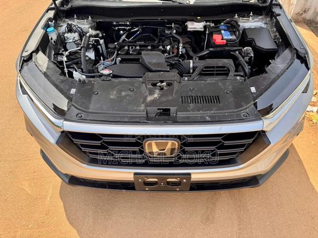 Honda CR-V 2024 Silver