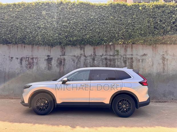 Honda CR-V 2024 Silver