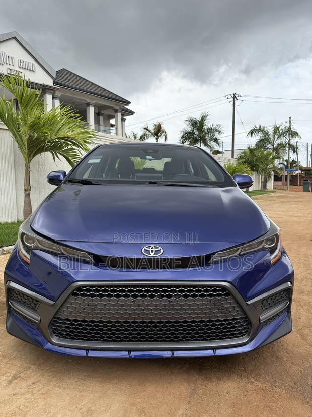 Toyota Corolla SE 2020 Blue