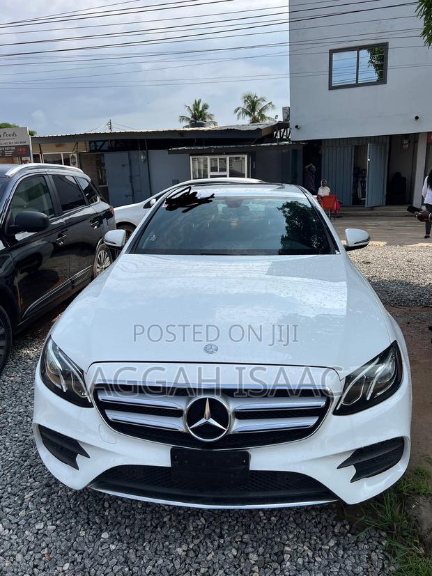 Mercedes-Benz E300 4Matic AWD Sedan (2.0L 4cyl 9A) 2017 White
