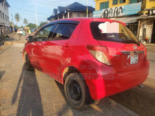 Toyota Vitz 1.3 AWD 3dr 2012 Red
