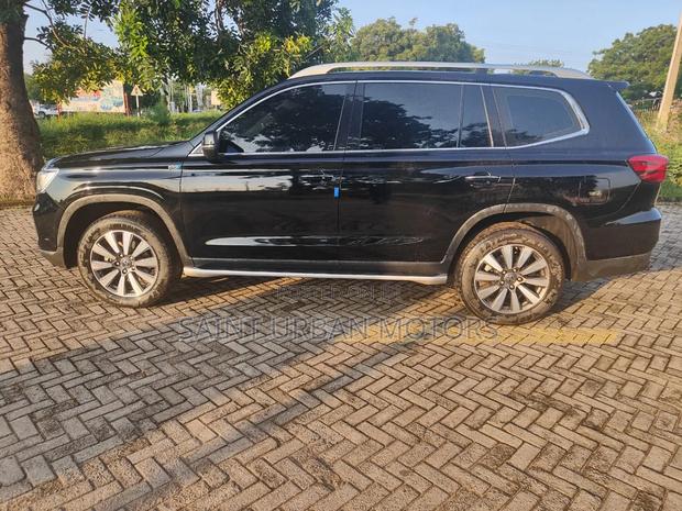 Roewe RX5 Plus 2020 Black
