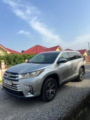Toyota Highlander 2019 Silver for sale