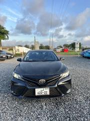 Toyota Camry SE FWD (2.5L 4cyl 8AM) 2018 Black for sale