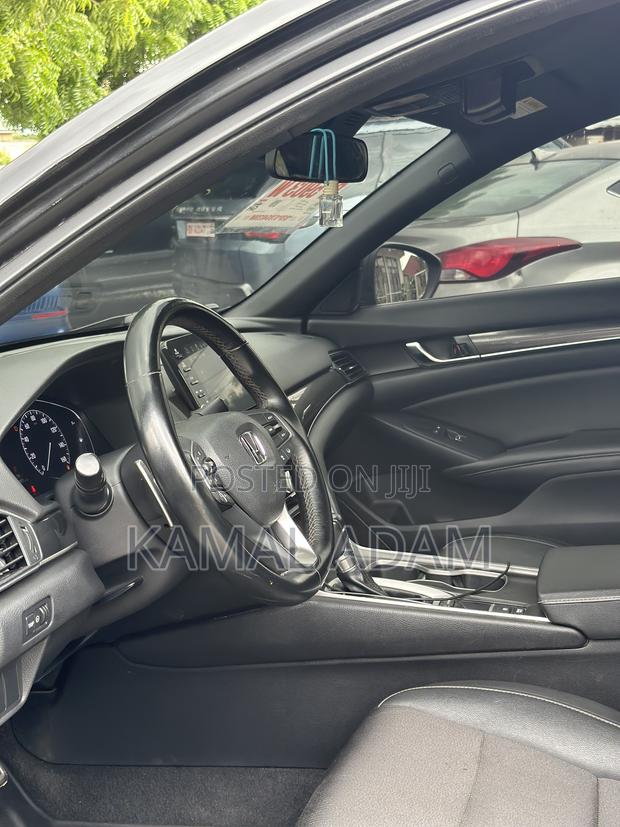 Honda Accord Sport (1.5L 4cyl Turbo CVT) 2019 Black