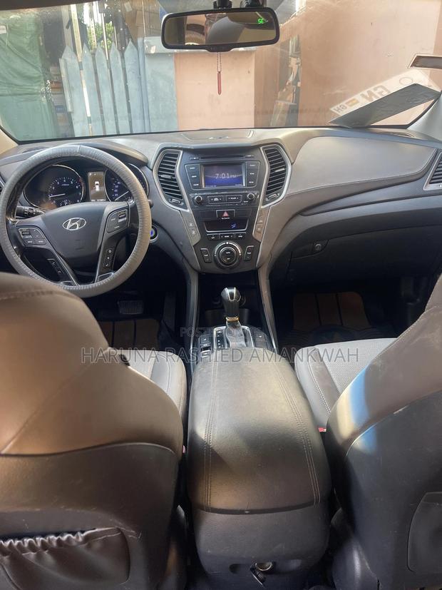 Hyundai Santa Fe Limited FWD 2017 Blue