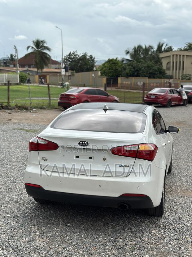 Kia K3 Comfort 2015 White