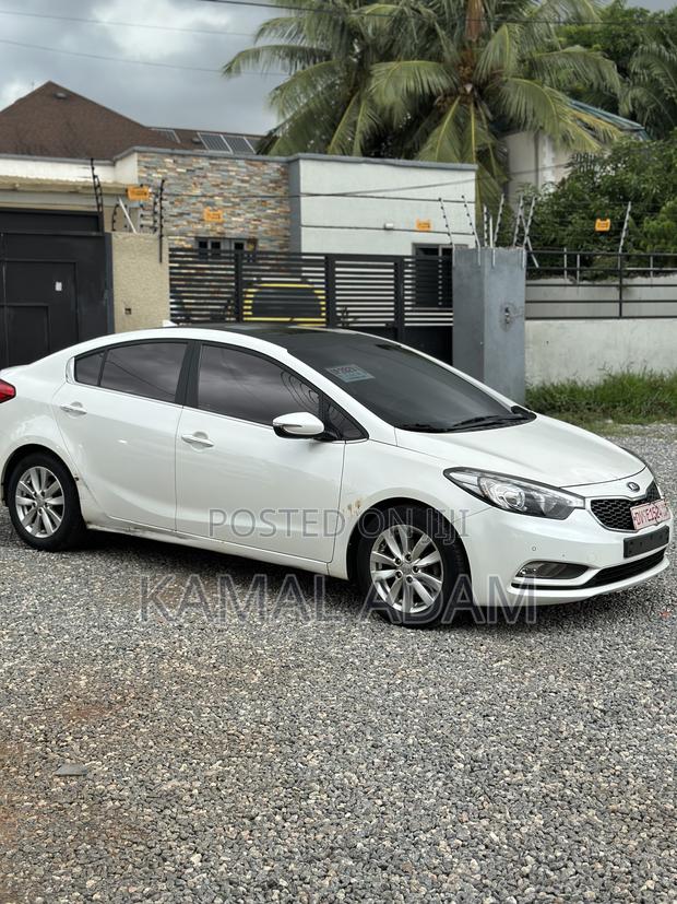Kia K3 Comfort 2015 White