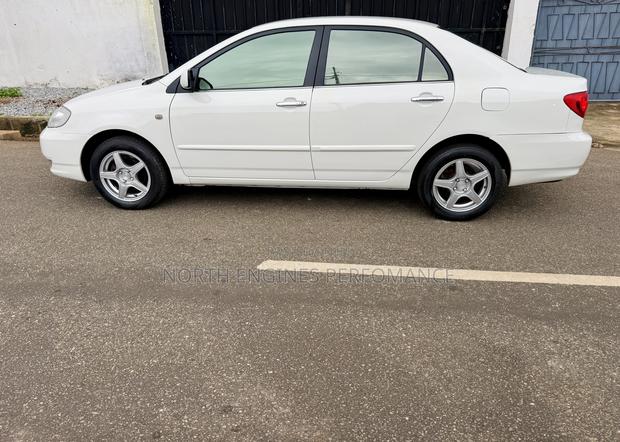 Toyota Corolla 2008 White
