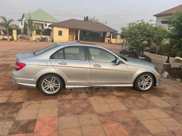 Mercedes-Benz C250 2013