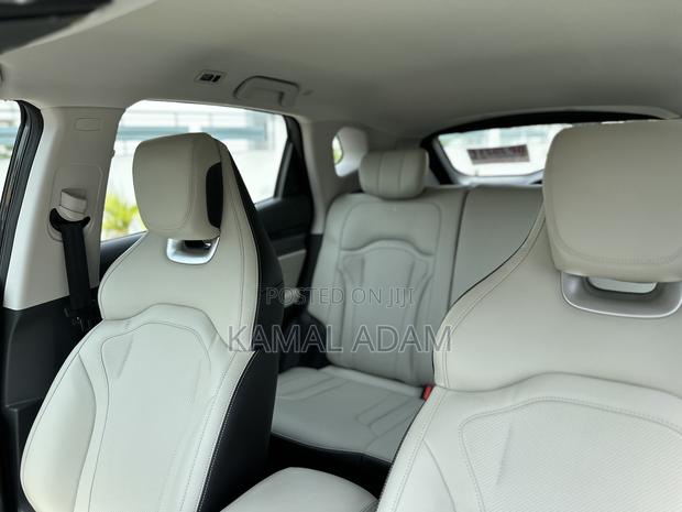 Jetour X70 Plus 2025 Black