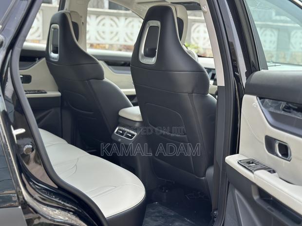 Jetour X70 Plus 2025 Black