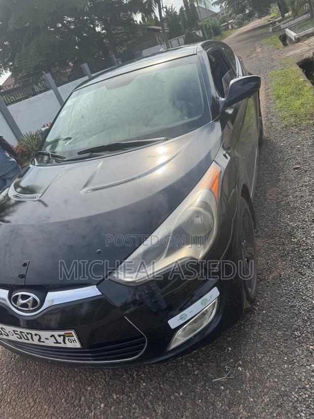 Hyundai Veloster Automatic 2012 Black