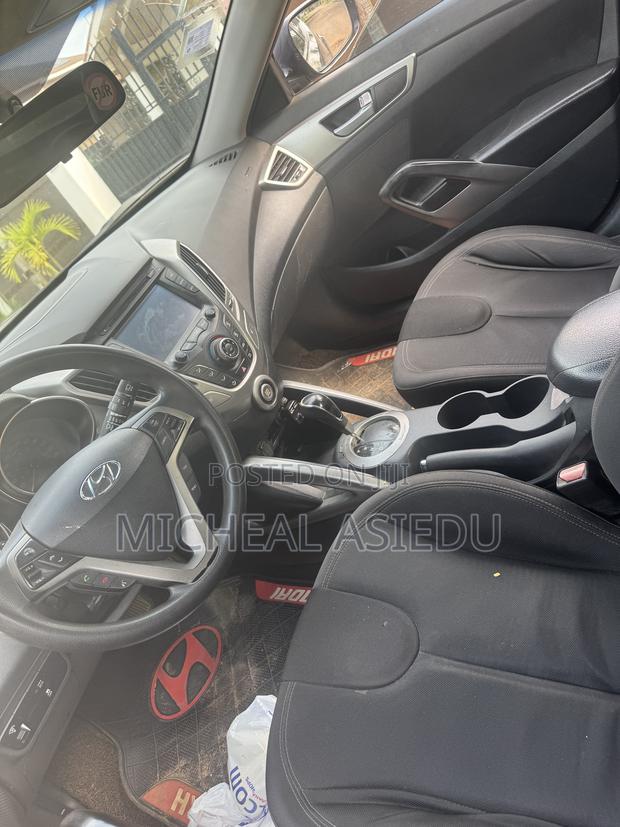 Hyundai Veloster Automatic 2012 Black