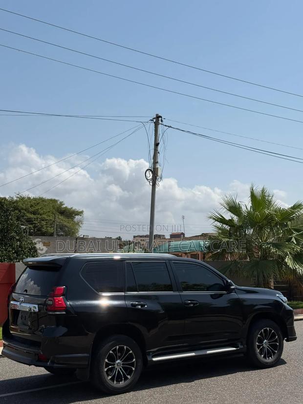 Toyota Land Cruiser Prado 2.7 2020 Black