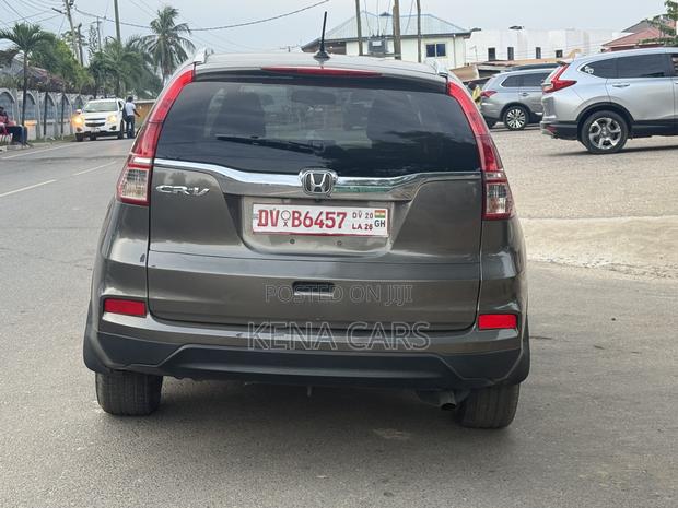 Honda CR-V Touring 4dr SUV (2.4L 4cyl CVT) 2016 Gold
