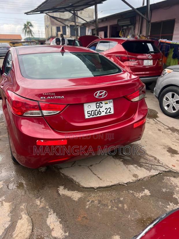Hyundai Elantra GLS Sedan FWD (1.8L 4cyl 6M) 2013 Red