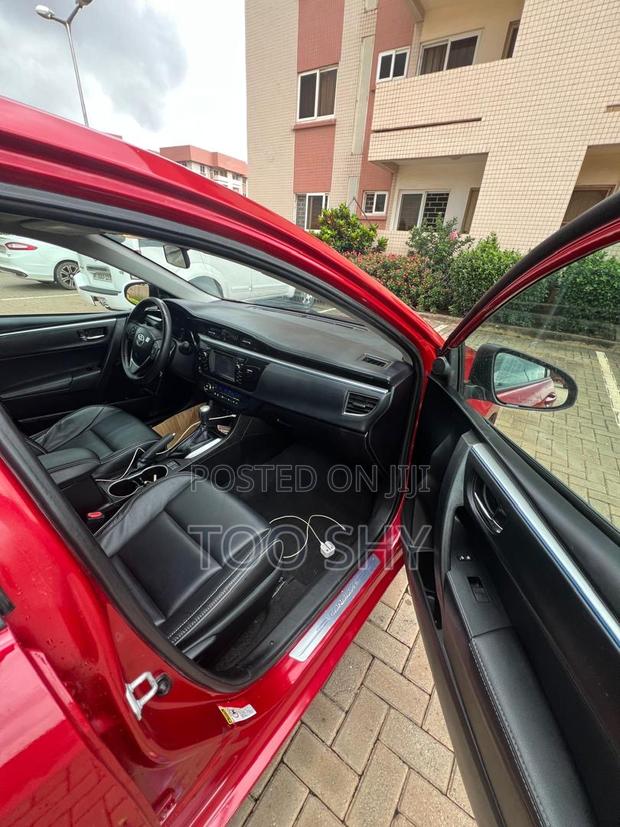 Toyota Corolla S Plus 4dr Sedan (1.8L 4cyl CVT) 2016 Red