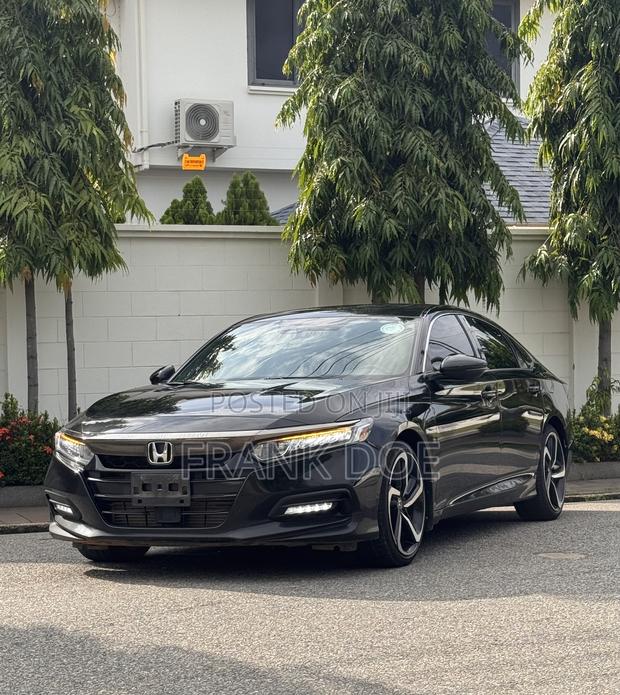 Honda Accord Sport (1.5L 4cyl Turbo CVT) 2019 Black