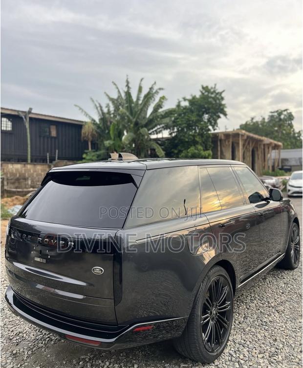 Land Rover Range Rover Vogue 2023 Gray