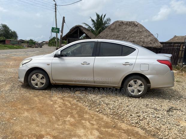 Nissan Sunny 2020 Gray