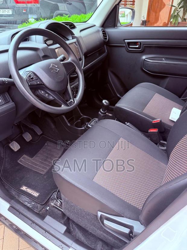 Suzuki S-Presso 2025 White