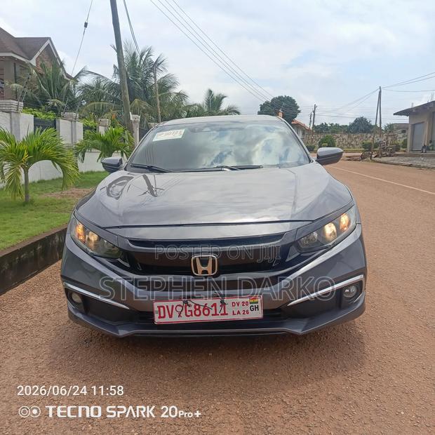 Honda Civic 2021 Gray