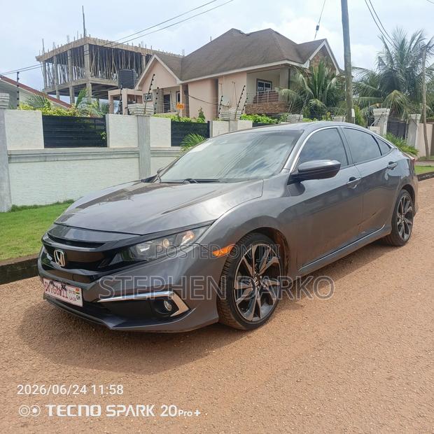Honda Civic 2021 Gray
