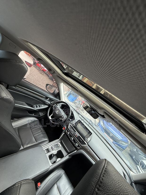 Honda Accord 2019 Silver