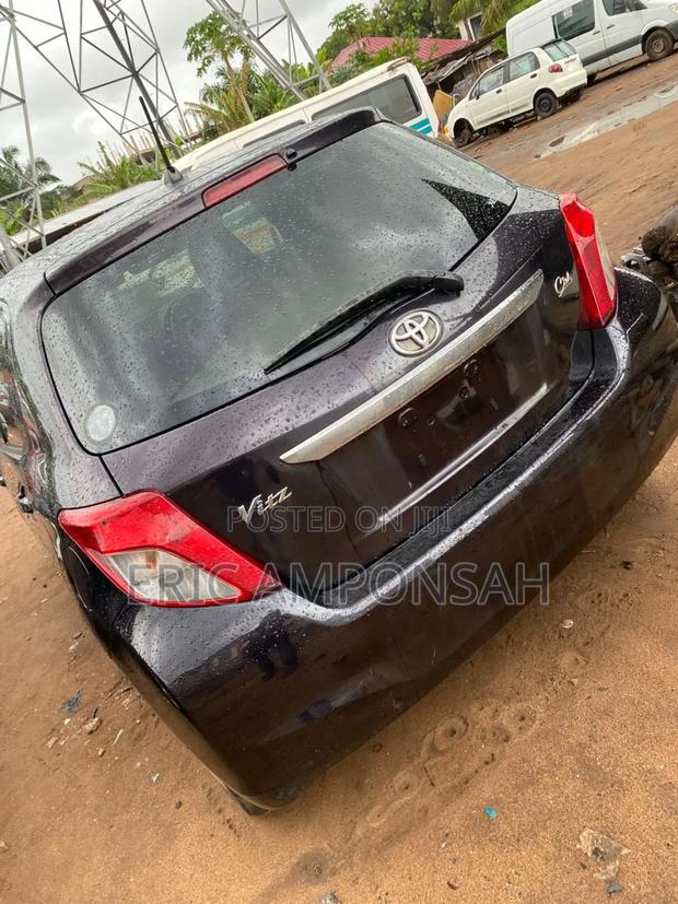 Toyota Vitz 2013 Black