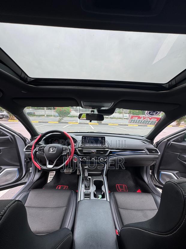 Honda Accord Sport (1.5L 4cyl Turbo CVT) 2019 Silver