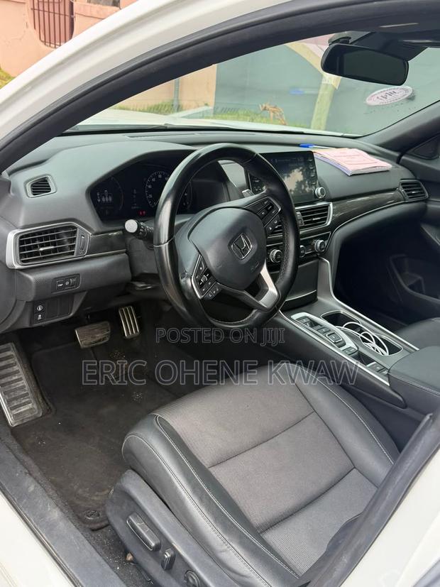 Honda Accord Sport 2.0T 2021 White
