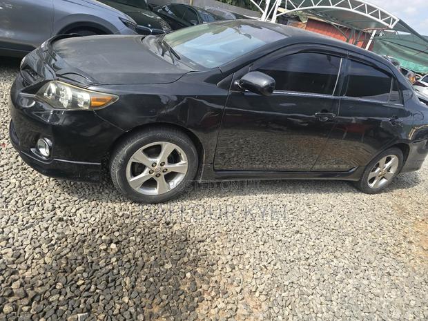 Toyota Corolla S 4dr Sedan (1.8L 4cyl 4A) 2013 Black
