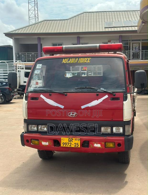 Kia Bongo 2008 Red