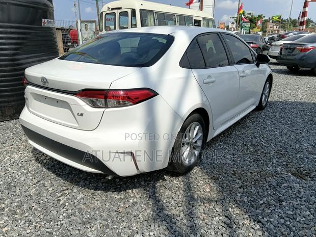Toyota Corolla 2020 White