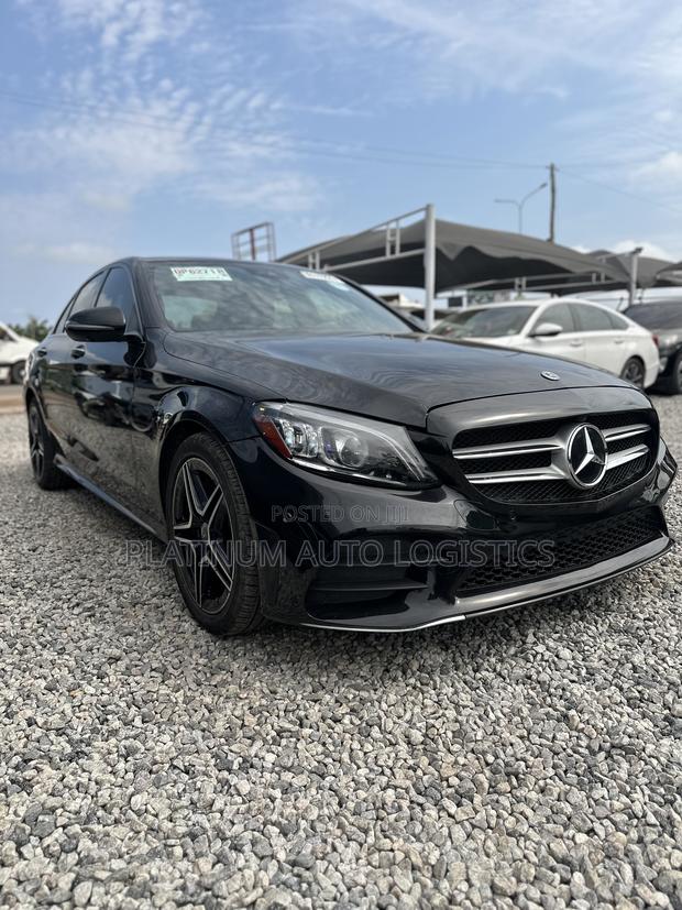 Mercedes-Benz C300 2020 Black