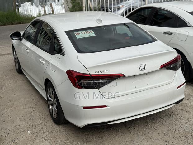 Honda Civic LX 2022 White