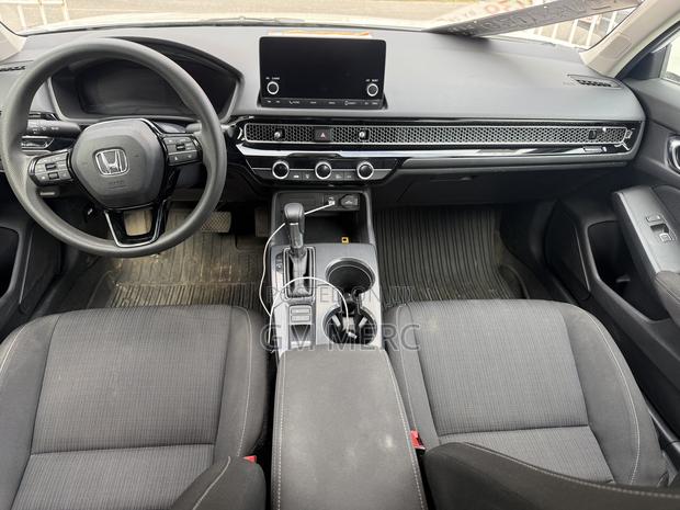 Honda Civic LX 2022 White