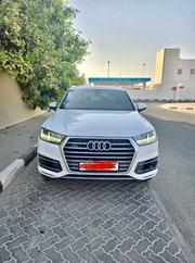 Audi Q7 2019 White for sale
