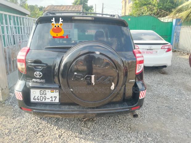 Toyota RAV4 2011 Black
