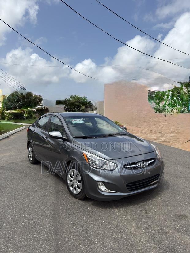 Hyundai Accent SE Sedan 2017 Gray