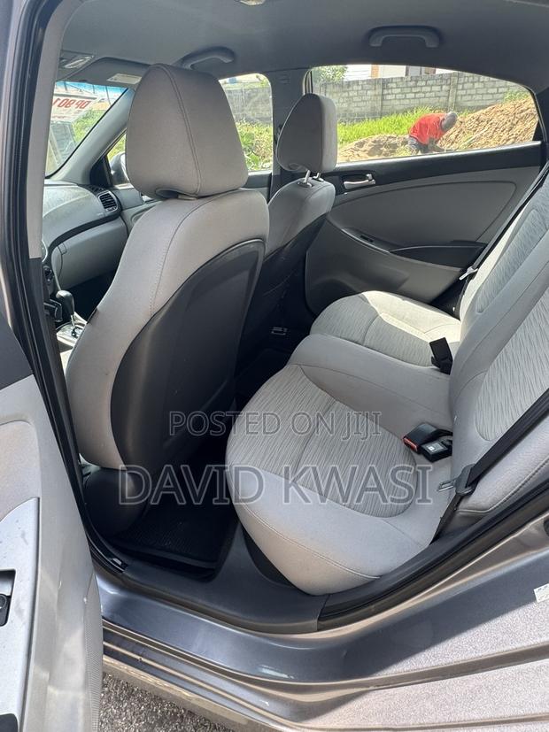 Hyundai Accent SE Sedan 2017 Gray