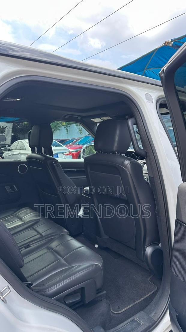 Land Rover Discovery HSE LUXURY 4x4 2020 White