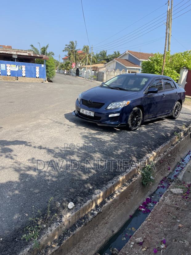 Toyota Corolla LE 4dr Sedan (1.8L 4cyl 4A) 2010 Blue