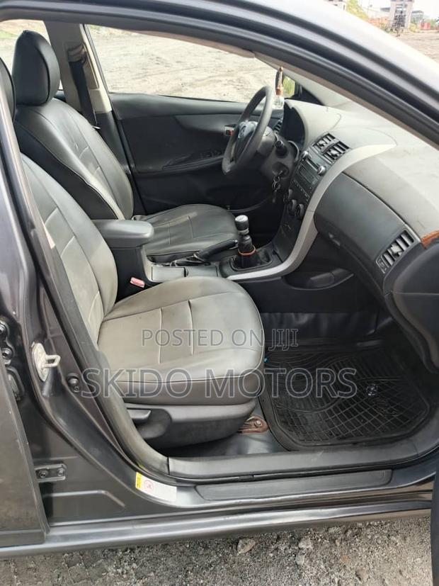 Toyota Corolla S Manual 2012 Gray