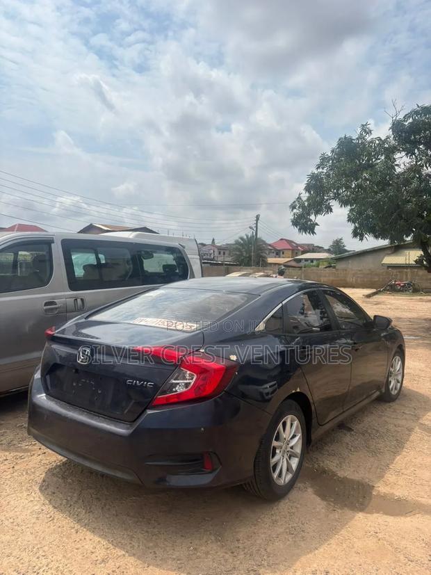 Honda Civic 2017 Blue