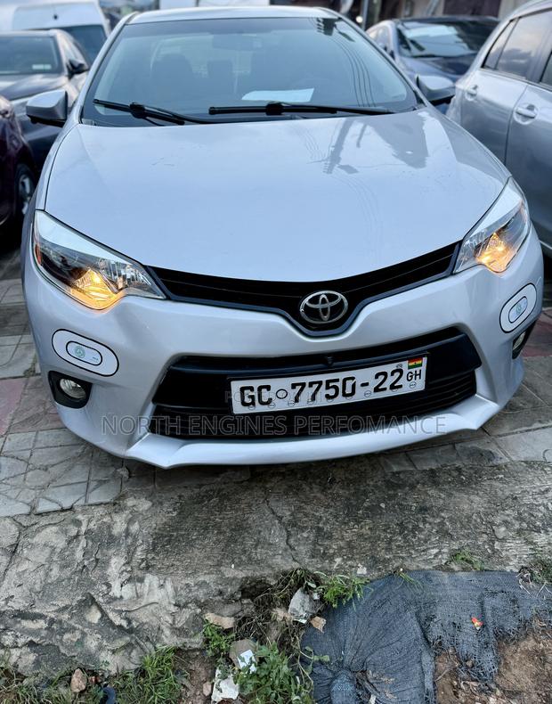 Toyota Corolla 2014 Silver
