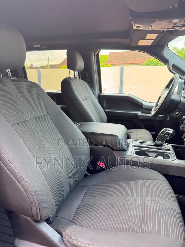 Ford F-150 XL 4x2 Regular Cab Styleside 6.5 ft. box 122 in. WB 2016