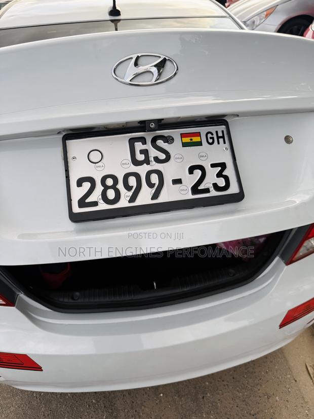 Hyundai Accent 2017 White