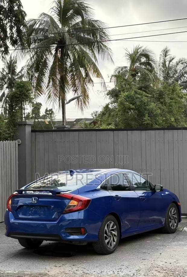 Honda Civic EX Sedan 2018 Blue